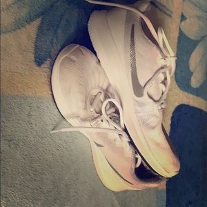 Nike seasons tb7 training/running sneakers